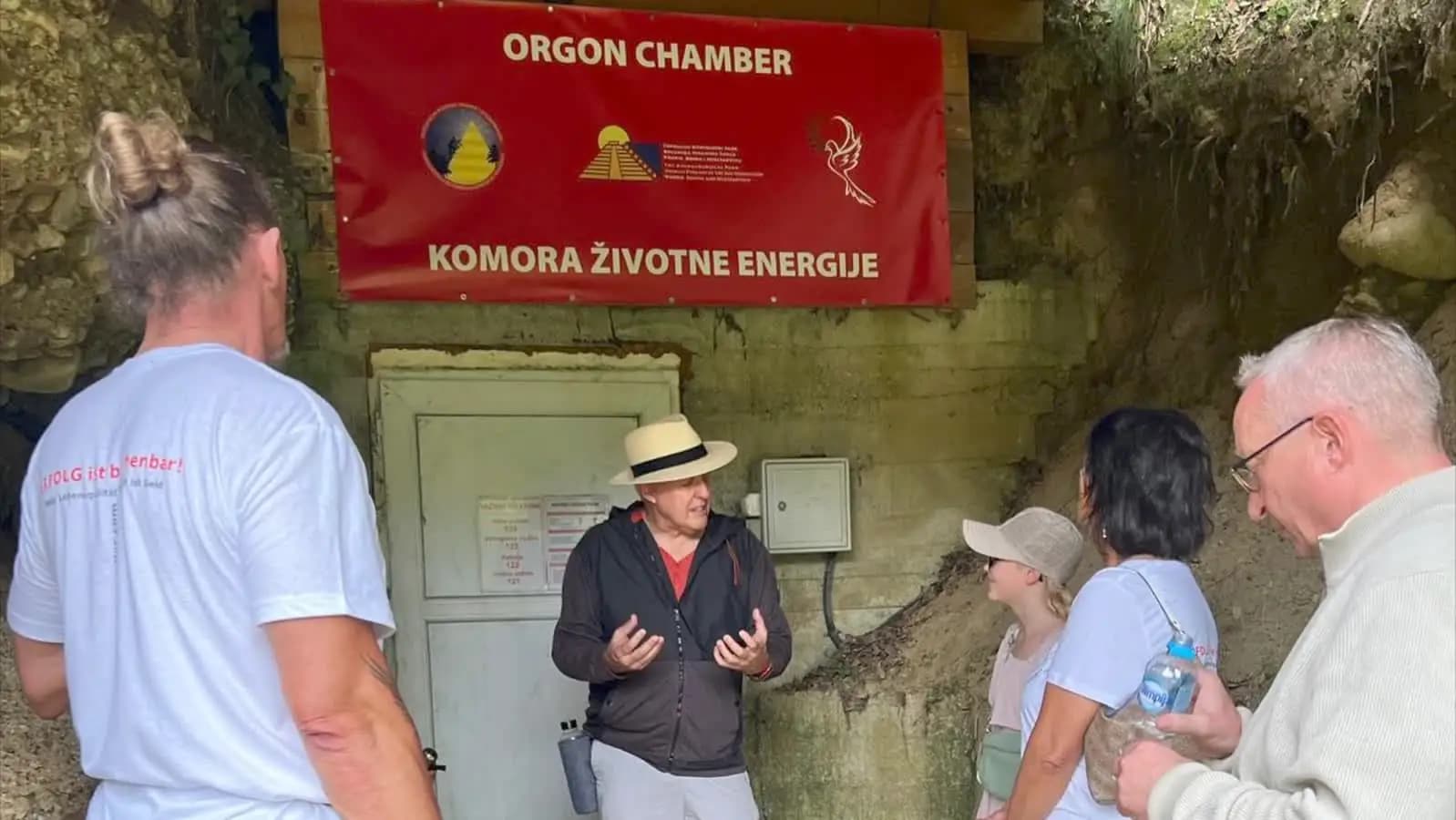 Vor der Orgon Kammer